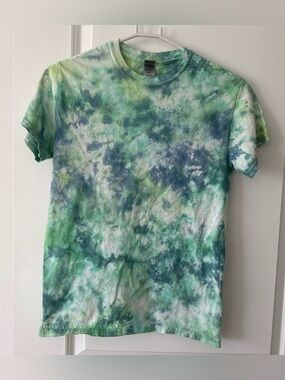 Gildan Tie-Dye Short Sleeve T-Shirt - Green & Blue
